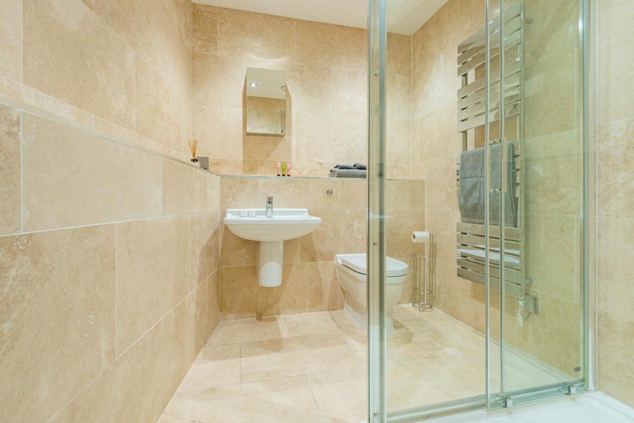 Arcore Premium Rental Shaftesbury Avenue London Exteriör bild
